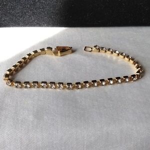 Elegant Gold-Tone Tennis Bracelet With Crystals Accents